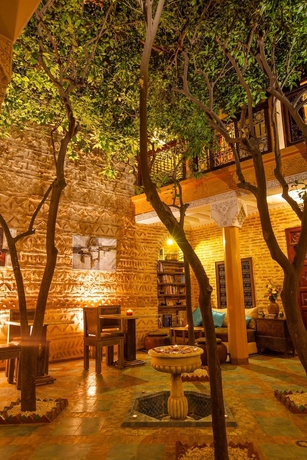 Imagen de los interiores del Riad Louaya. Foto 19