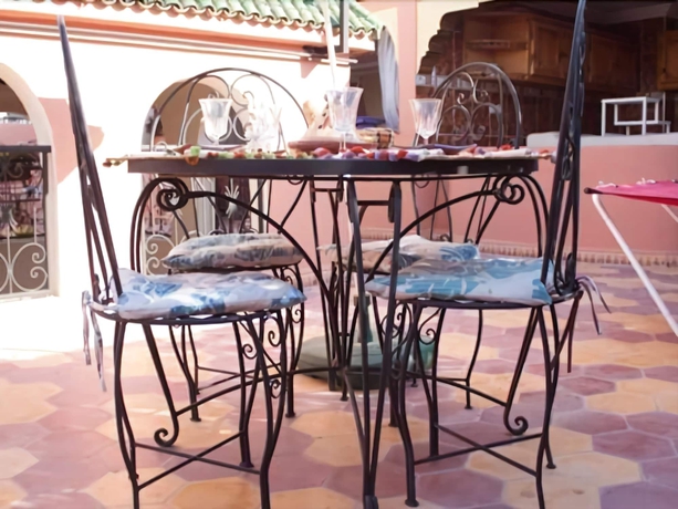 Imagen del bar/restaurante del Riad Mahjouba. Foto 4