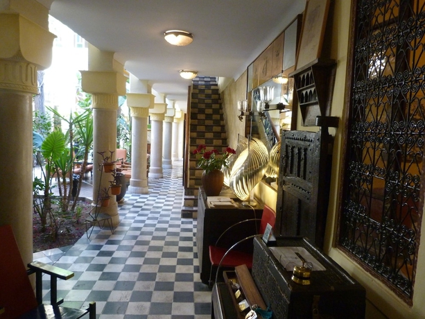 Imagen de los interiores del Riad Malika. Foto 17
