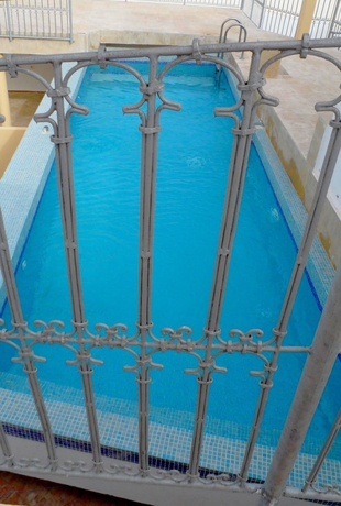 Imagen de la piscina del Riad Marco Andaluz. Foto 16