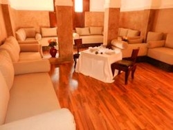 Imagen de los interiores del Riad Maud. Foto 8