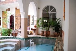 Imagen de la piscina del Riad Mauresque. Foto 12