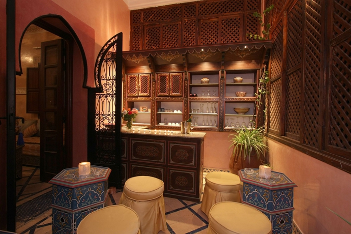 Imagen del bar/restaurante del Riad Mazal. Foto 2