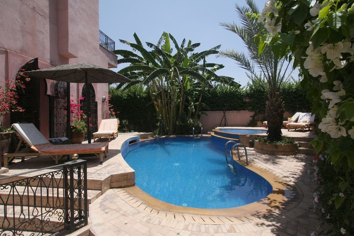 Imagen de la piscina del Riad Mazal. Foto 16