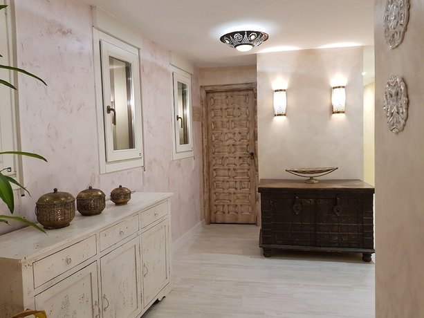 Imagen de los interiores del Riad Medina Mudejar. Foto 20