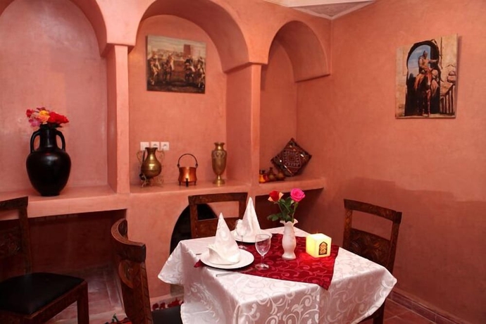 Imagen del bar/restaurante del Riad Mounir. Foto 3