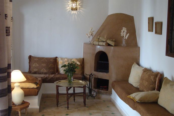 Imagen de los interiores del Riad Noor Charana. Foto 5