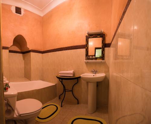 Imagen de la habitación del Riad Omar, Marrakech. Foto 4