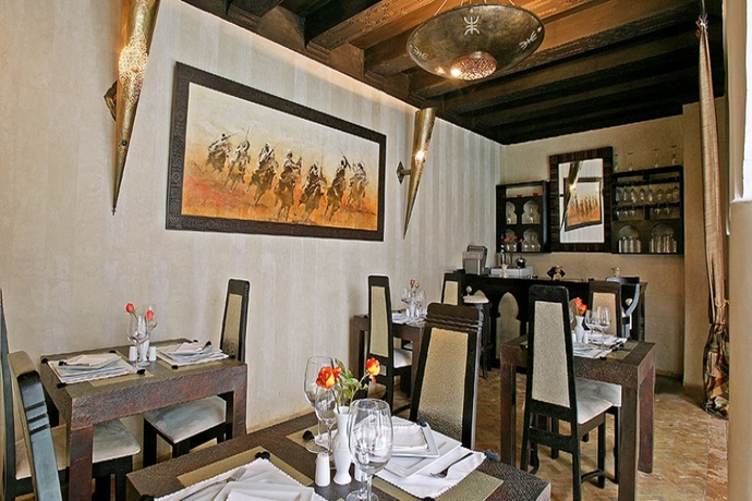 Imagen del bar/restaurante del Riad Opale. Foto 8