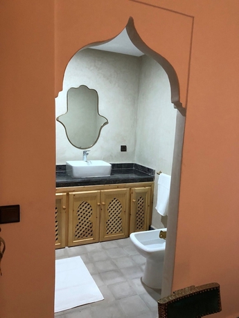 Imagen de la habitación del Riad Orient Palace. Foto 12