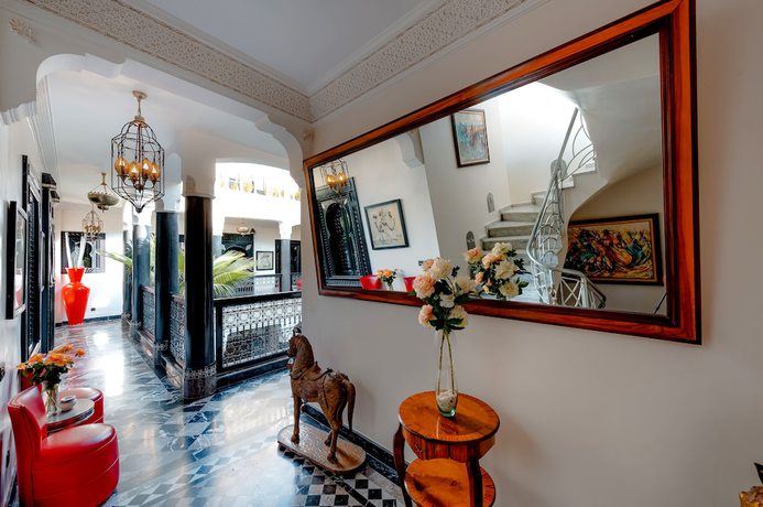 Imagen de los interiores del Riad Palais Razala. Foto 20