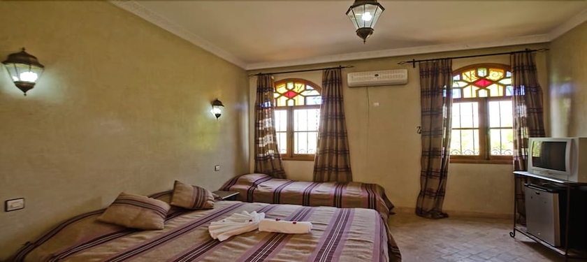Imagen de la habitación del Riad Rrsport and Hotel Maroc. Foto 17
