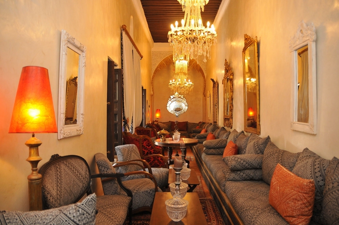 Imagen del bar/restaurante del Riad Ryad Thamayna. Foto 5