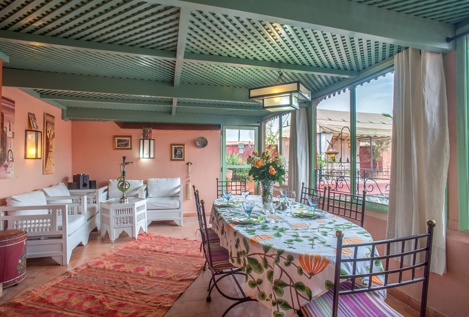 Imagen del bar/restaurante del Riad Sadaka. Foto 4