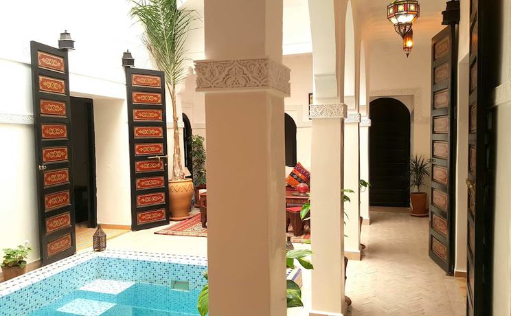 Imagen de la piscina del Riad Shukran. Foto 11