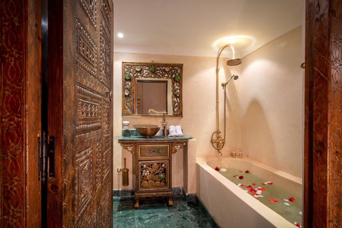 Imagen general del Riad Si Khalifa. Foto 7