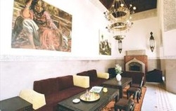 Imagen de los interiores del Riad Slitine. Foto 7