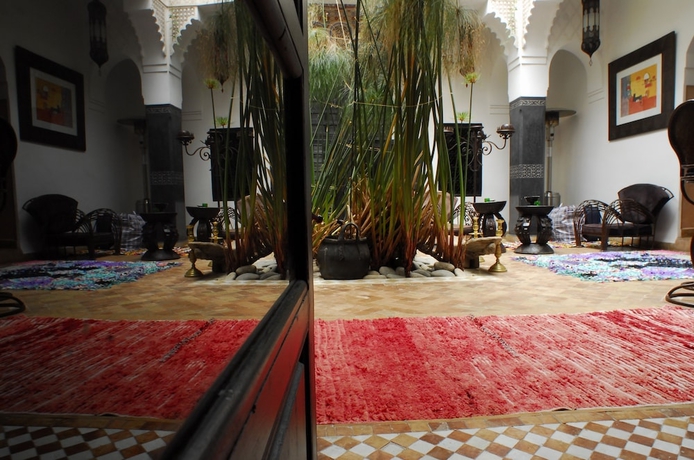 Imagen de los interiores del Riad Ta'achchaqa. Foto 19