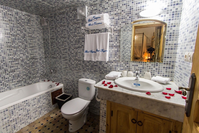 Imagen de la habitación del Riad Taryana. Foto 7