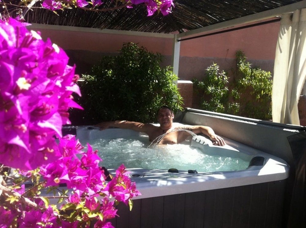 Imagen de los exteriores del Riad Vendôme and Spa. Foto 14