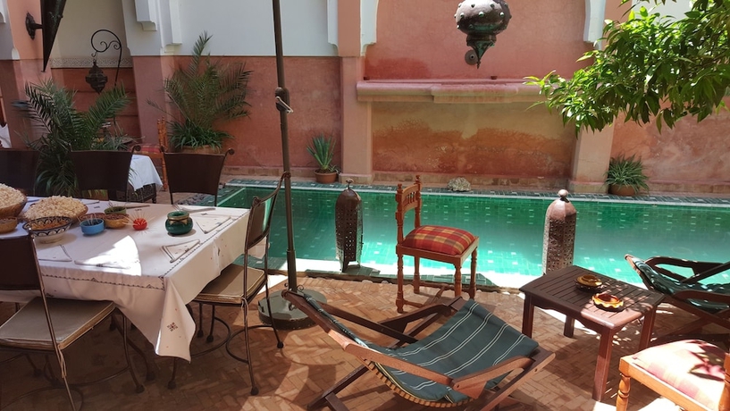 Imagen de la piscina del Riad Zagouda. Foto 16