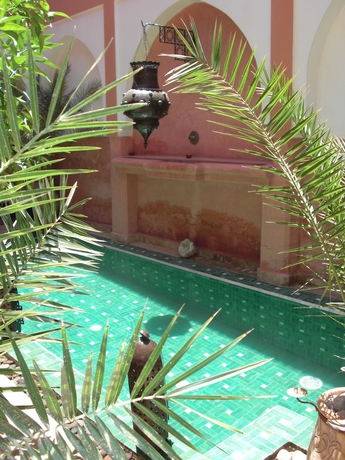 Imagen de la piscina del Riad Zagouda. Foto 19