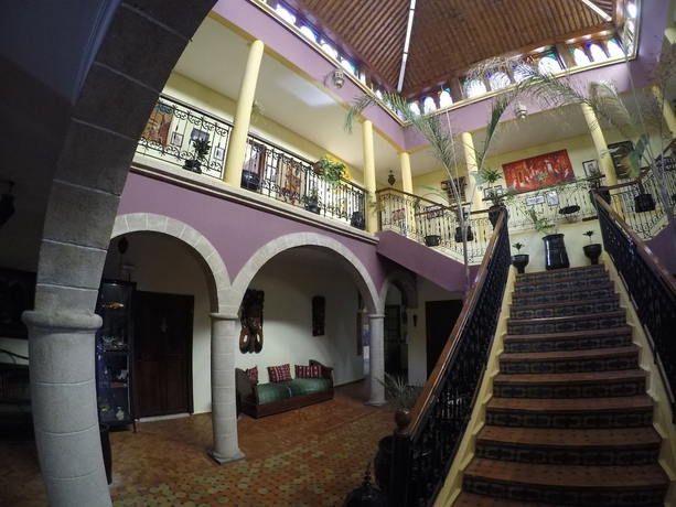 Imagen de los interiores del Riad Zahra. Foto 16