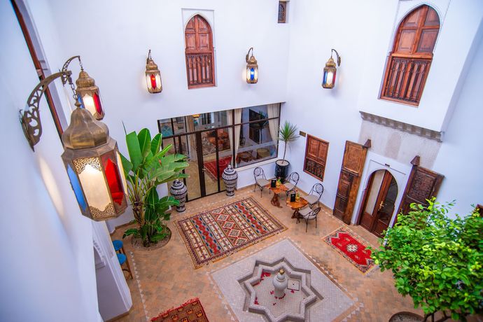 Imagen de los interiores del Riad la clé d'or. Foto 18