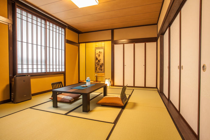 Imagen de la habitación del Ryokan Asunaro. Foto 11