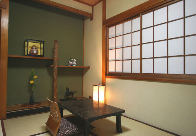 Imagen de los interiores del Ryokan Bansuitei Ikoiso. Foto 13