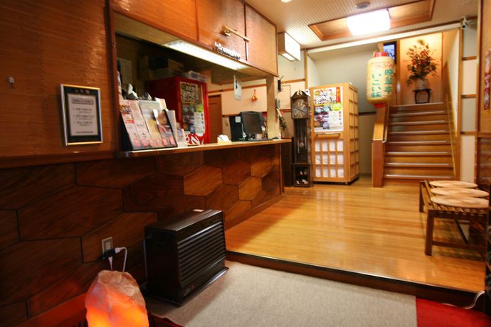 Imagen de la piscina del Ryokan Bansuitei Ikoiso. Foto 16