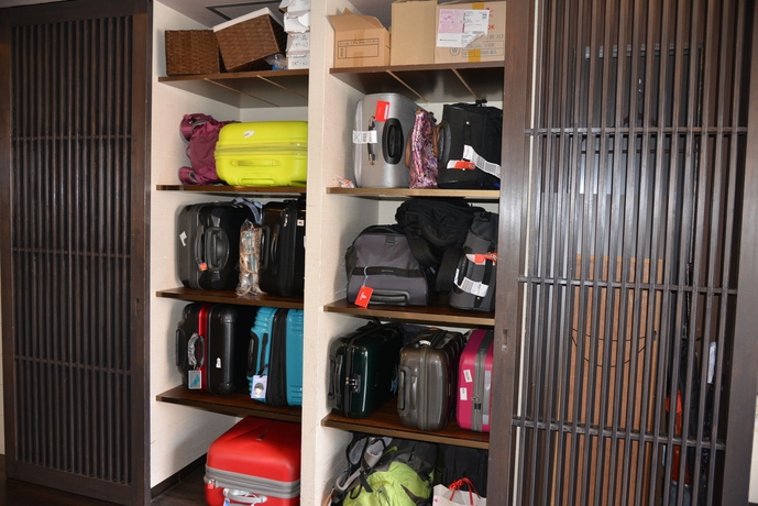 Imagen de los interiores del Ryokan Capsule Kyoto. Foto 9