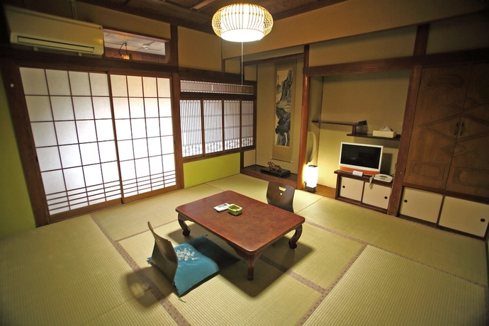 Imagen de la habitación del Ryokan Chuoukan Shimizuya. Foto 3