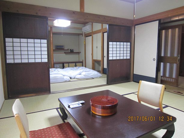 Imagen de la habitación del Ryokan Fujiya. Foto 11