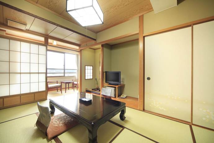 Imagen de la habitación del Ryokan Hoshokaku. Foto 7