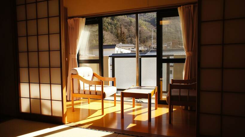 Imagen general del Ryokan Kakeyu Onsen Kutsurogi No Yado Kuroiwa. Foto 10