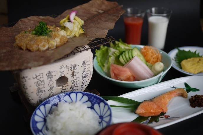 Imagen del bar/restaurante del Ryokan Kaminaka. Foto 2