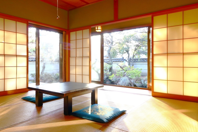 Imagen de la habitación del Ryokan Karasawa. Foto 15