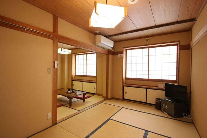 Imagen de la habitación del Ryokan Kawahiro. Foto 27