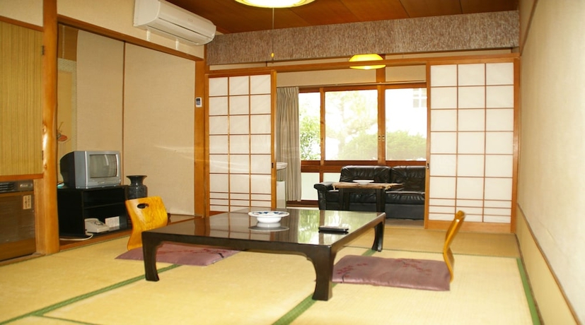 Imagen de la habitación del Ryokan Konpira Onsen Toramaru. Foto 15