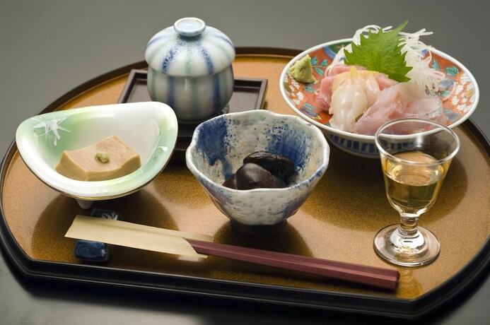 Imagen del bar/restaurante del Ryokan Kusatsu Onsen Ekinariya. Foto 19