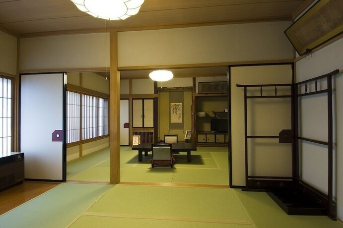 Imagen de la habitación del Ryokan Kusatsu Onsen Ekinariya. Foto 24