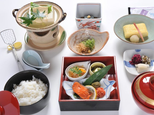 Imagen del bar/restaurante del Ryokan Kyoto Watazen. Foto 2