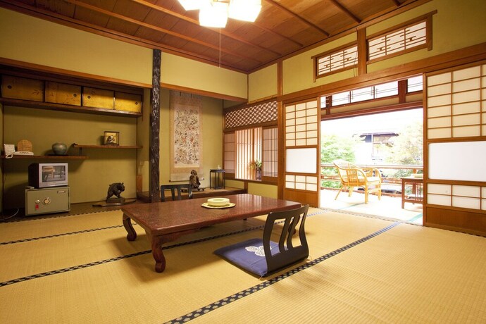 Imagen de la habitación del Ryokan Masugen. Foto 21