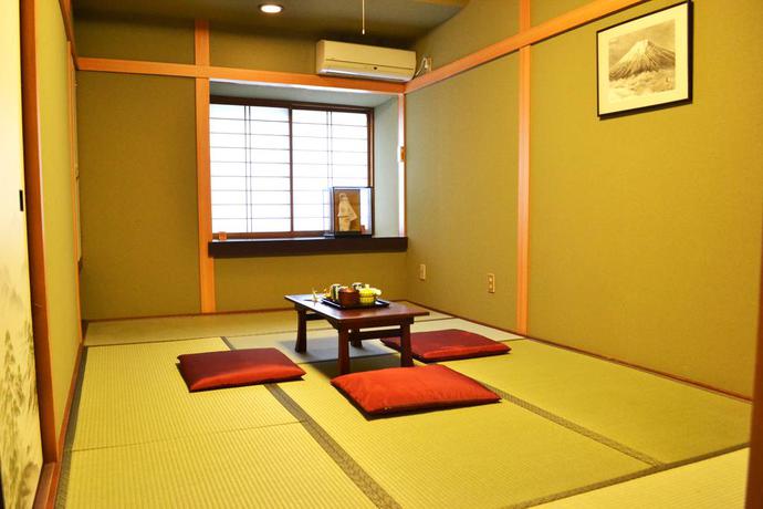 Imagen de la habitación del Ryokan Matsumuraya. Foto 2