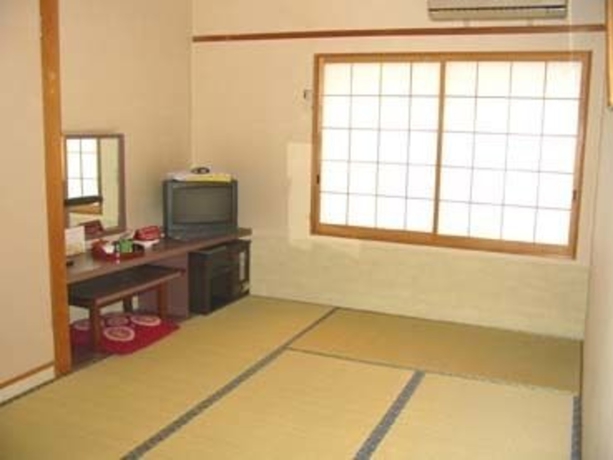 Imagen de la habitación del Ryokan Meiryu. Foto 11