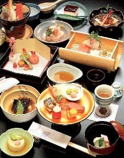 Imagen del bar/restaurante del Ryokan Mizunosato Marukyu. Foto 6