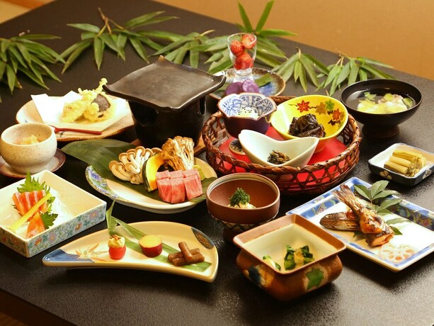 Imagen del bar/restaurante del Ryokan Nakajimaya. Foto 17