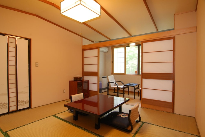 Imagen de la habitación del Ryokan Namari Onsen Fujisan. Foto 15