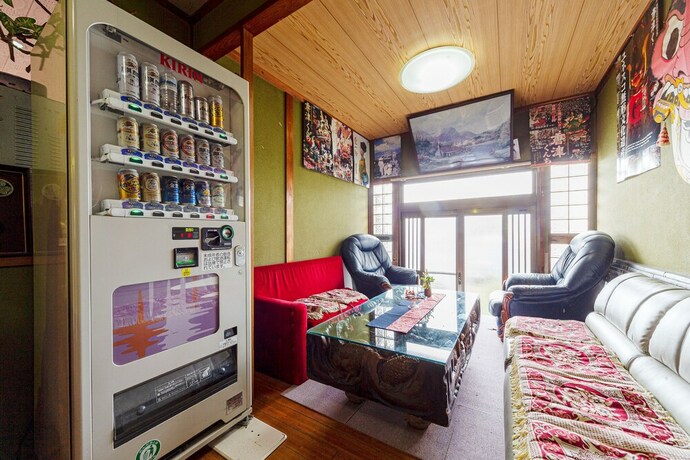 Imagen de los interiores del Ryokan OYO Chikazaki Bekkan Genkai. Foto 18